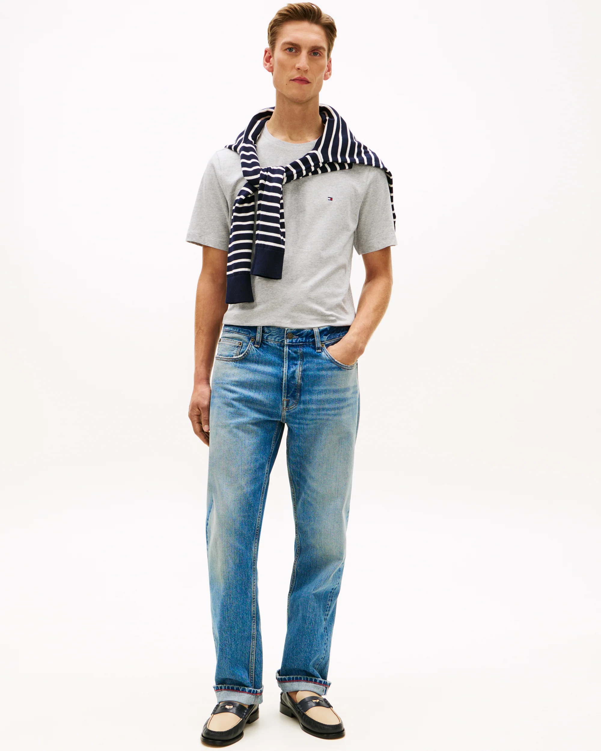 Tommy Hilfiger Essential Seasonal Regular Fit Solid Mens T-Shirt - Light Grey Heather - Image 3