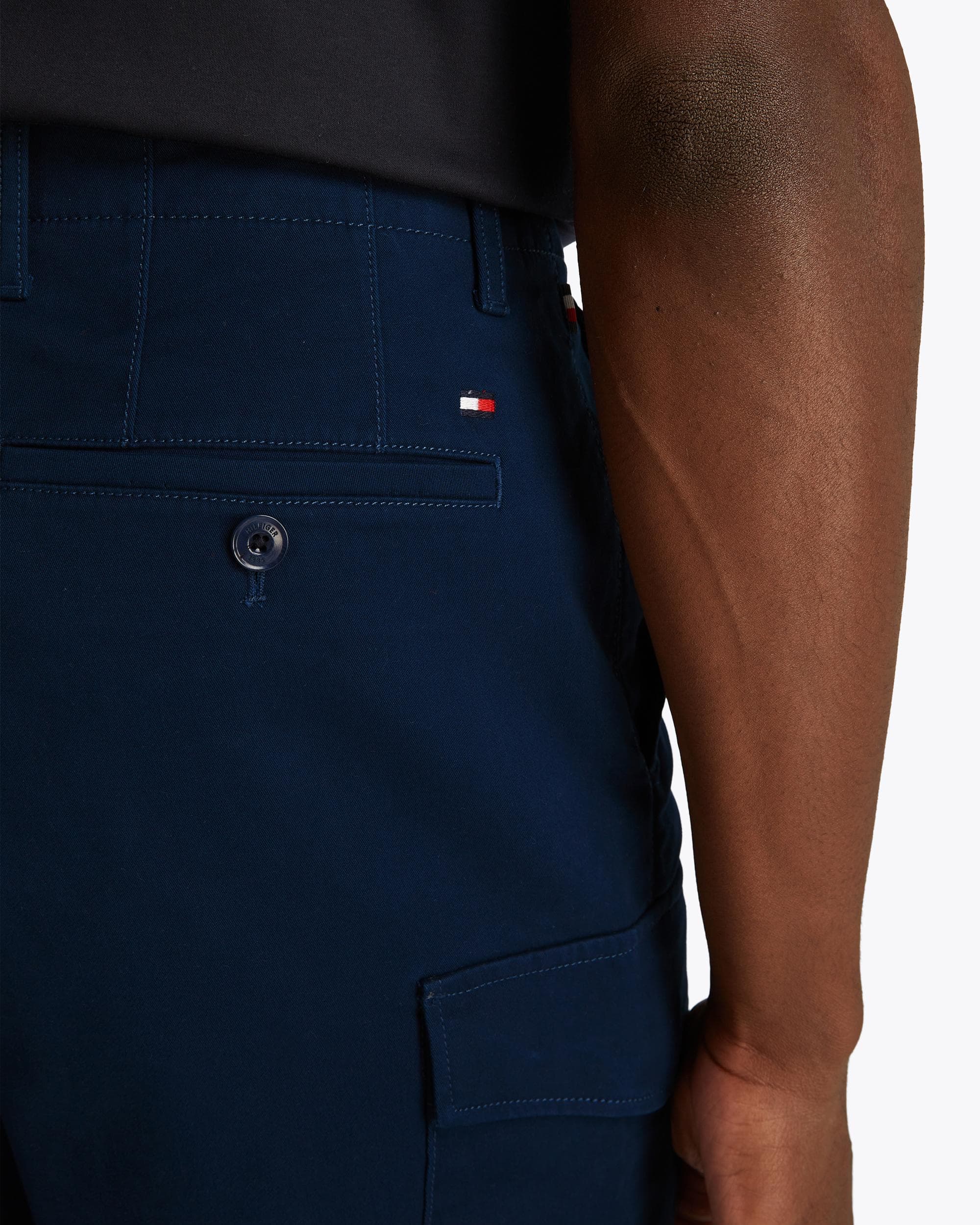 Tommy Hilfiger Harlem 1985 Mens Cargo Shorts - Night Sky - Image 2