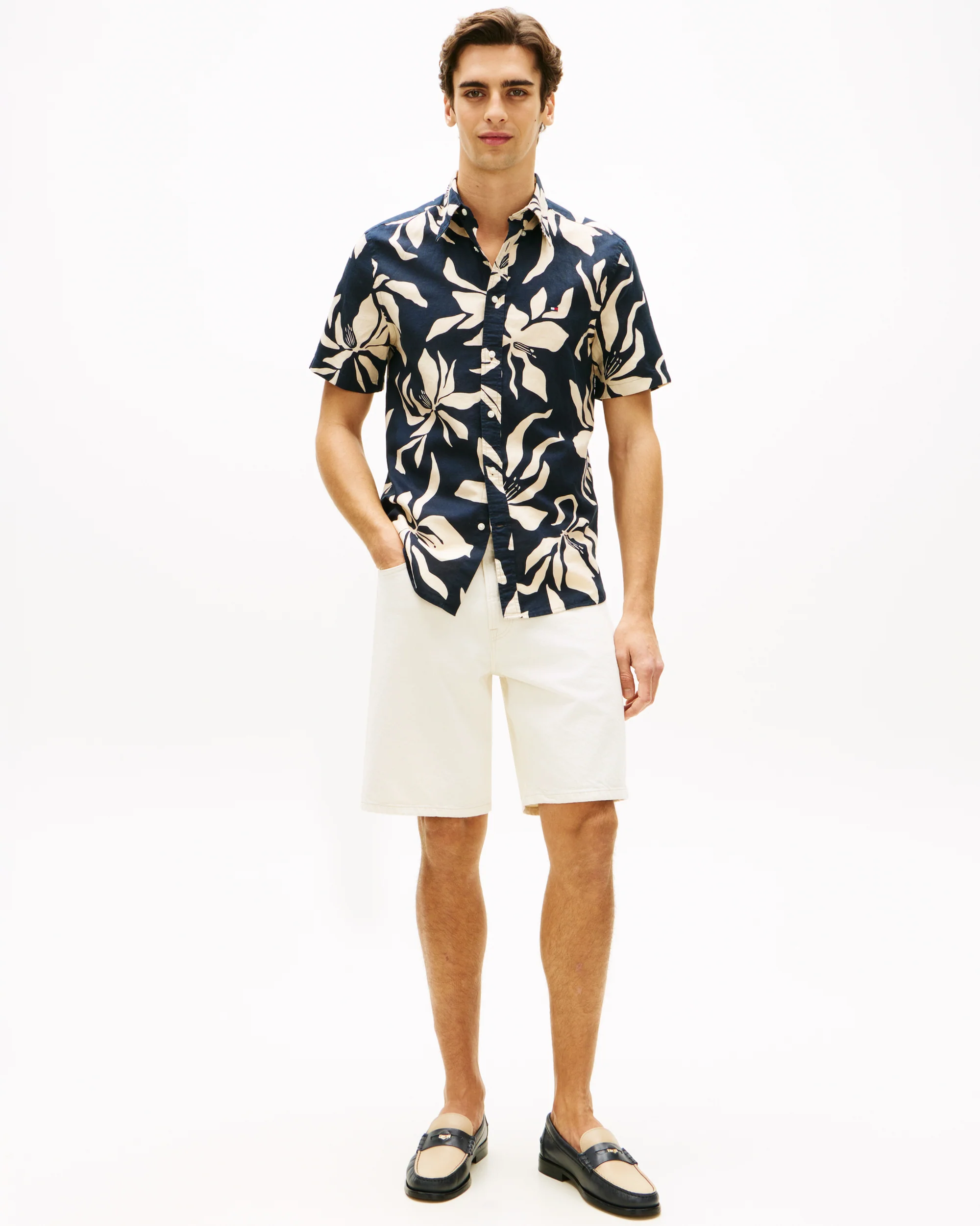Tommy Hilfiger Linen Blend Flower Print Mens Short Sleeve Shirt - Dark Night Navy/Allover - Image 3