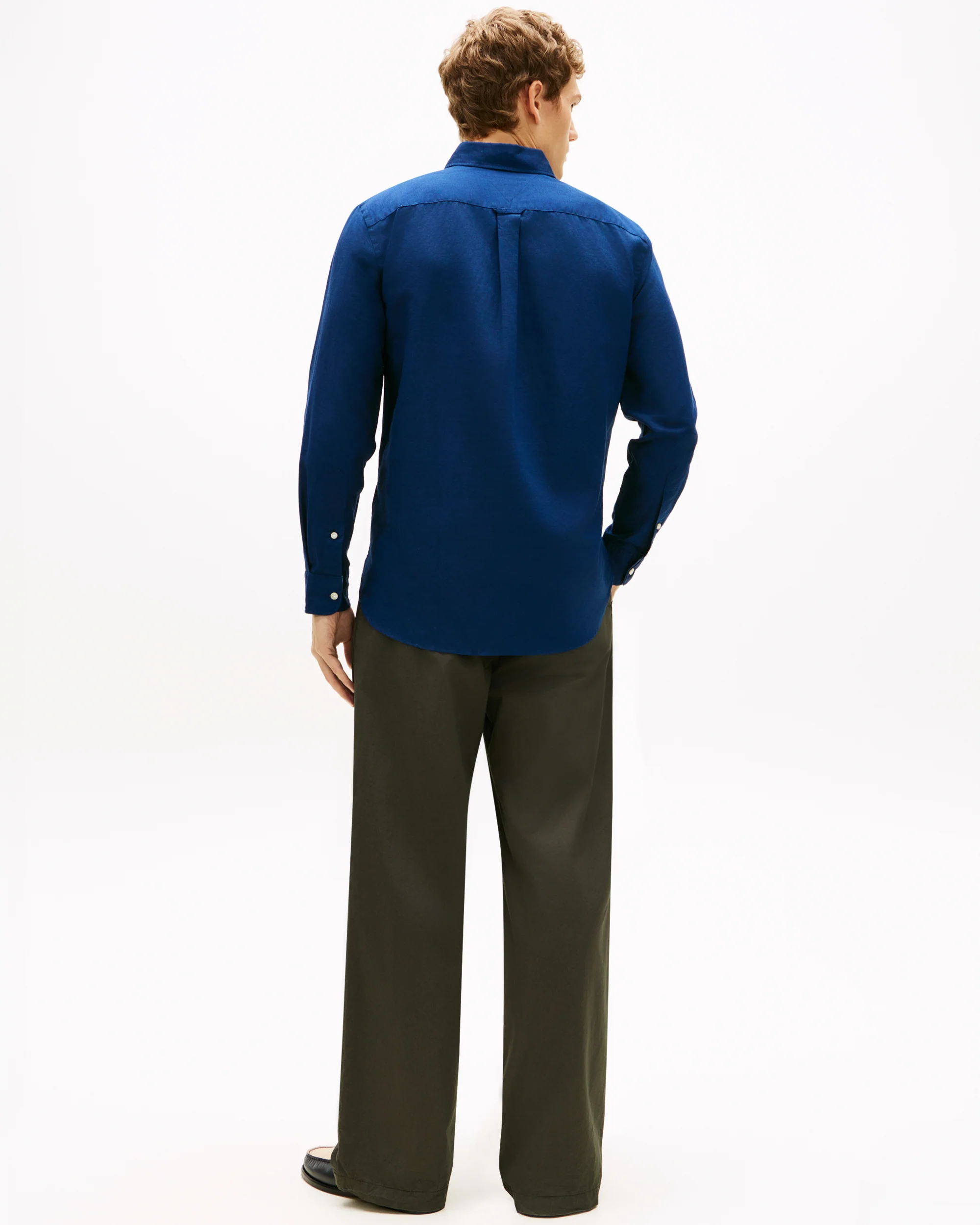 Tommy Hilfiger Linen Blend Solid Mens Long Sleeve Shirt - Carbon Navy - Image 4