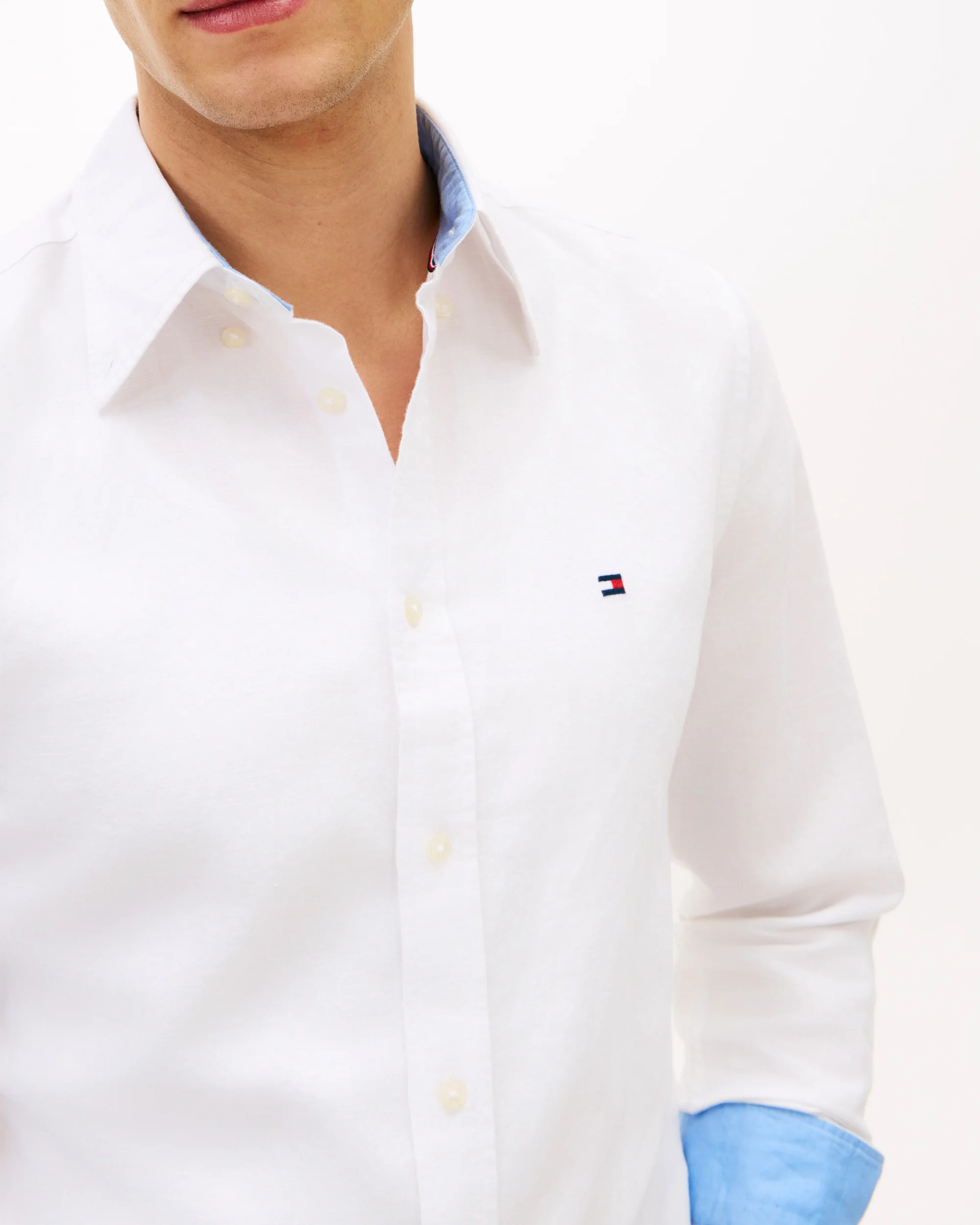 Tommy Hilfiger Linen Blend Solid Mens Long Sleeve Shirt - White - Image 2