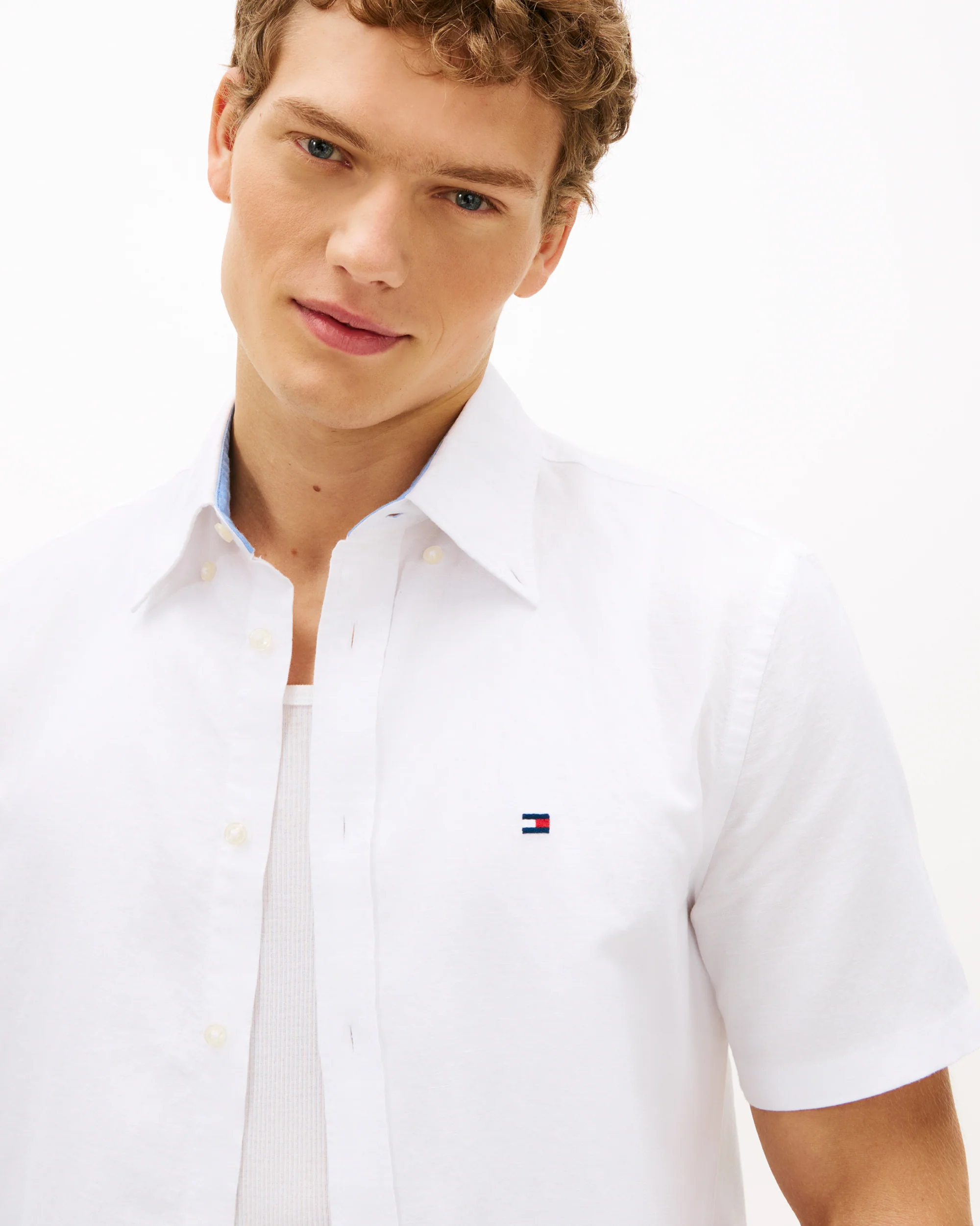 Tommy Hilfiger Linen Blend Solid Mens Short Sleeve Shirt - White - Image 2