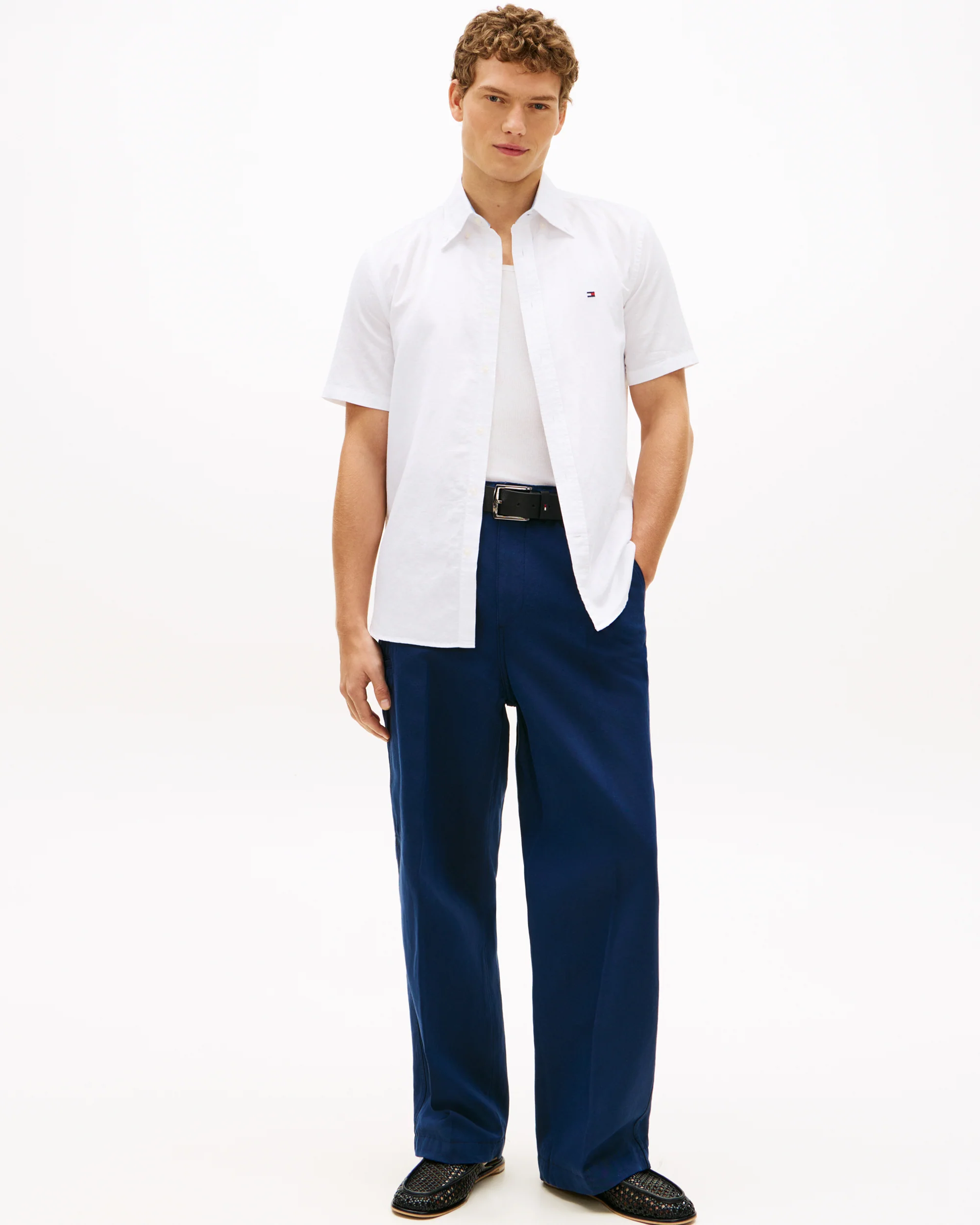 Tommy Hilfiger Linen Blend Solid Mens Short Sleeve Shirt - White - Image 3
