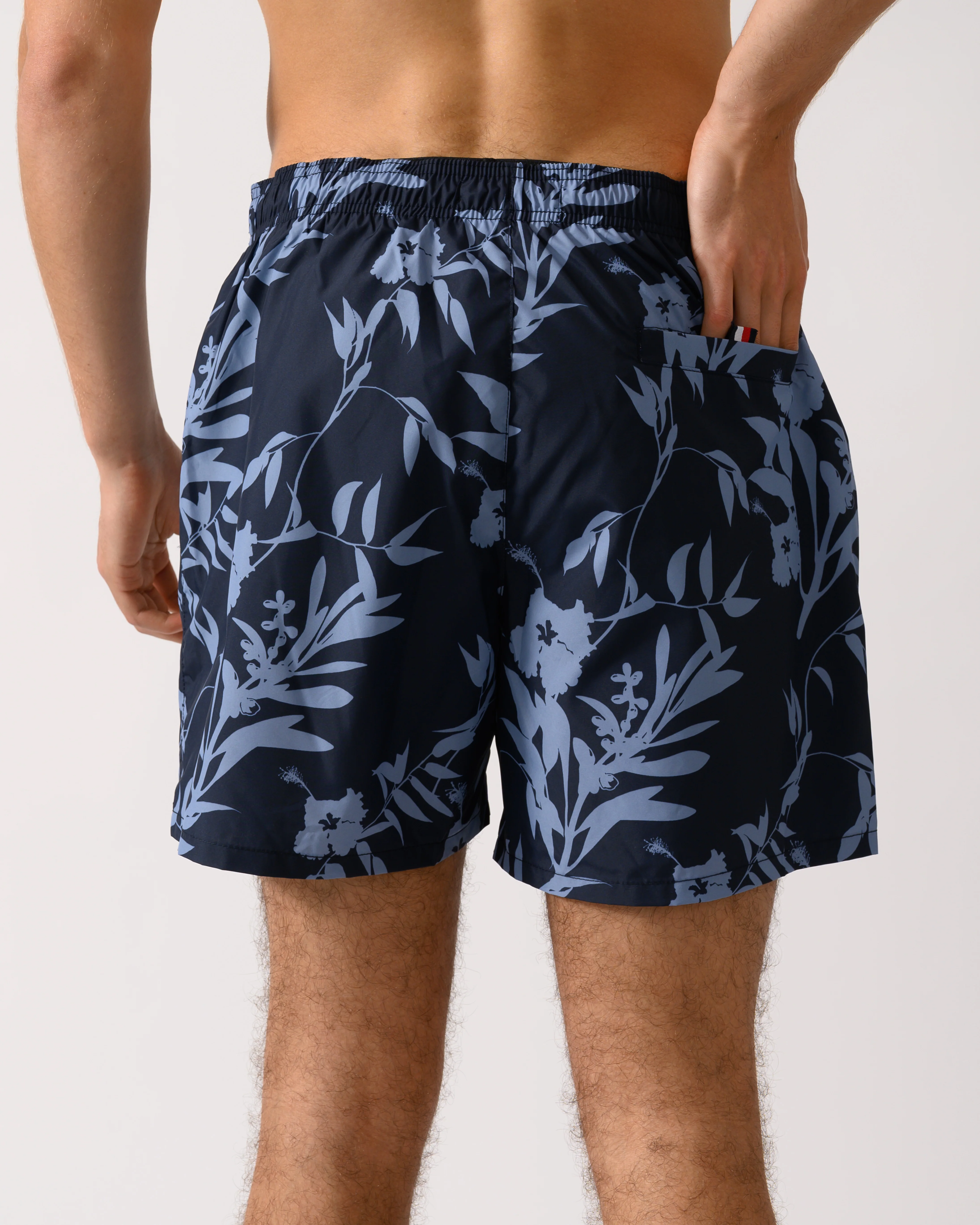 Tommy Hilfiger Medium Drawstring Leaf Print Mens Swim Shorts - Image 4