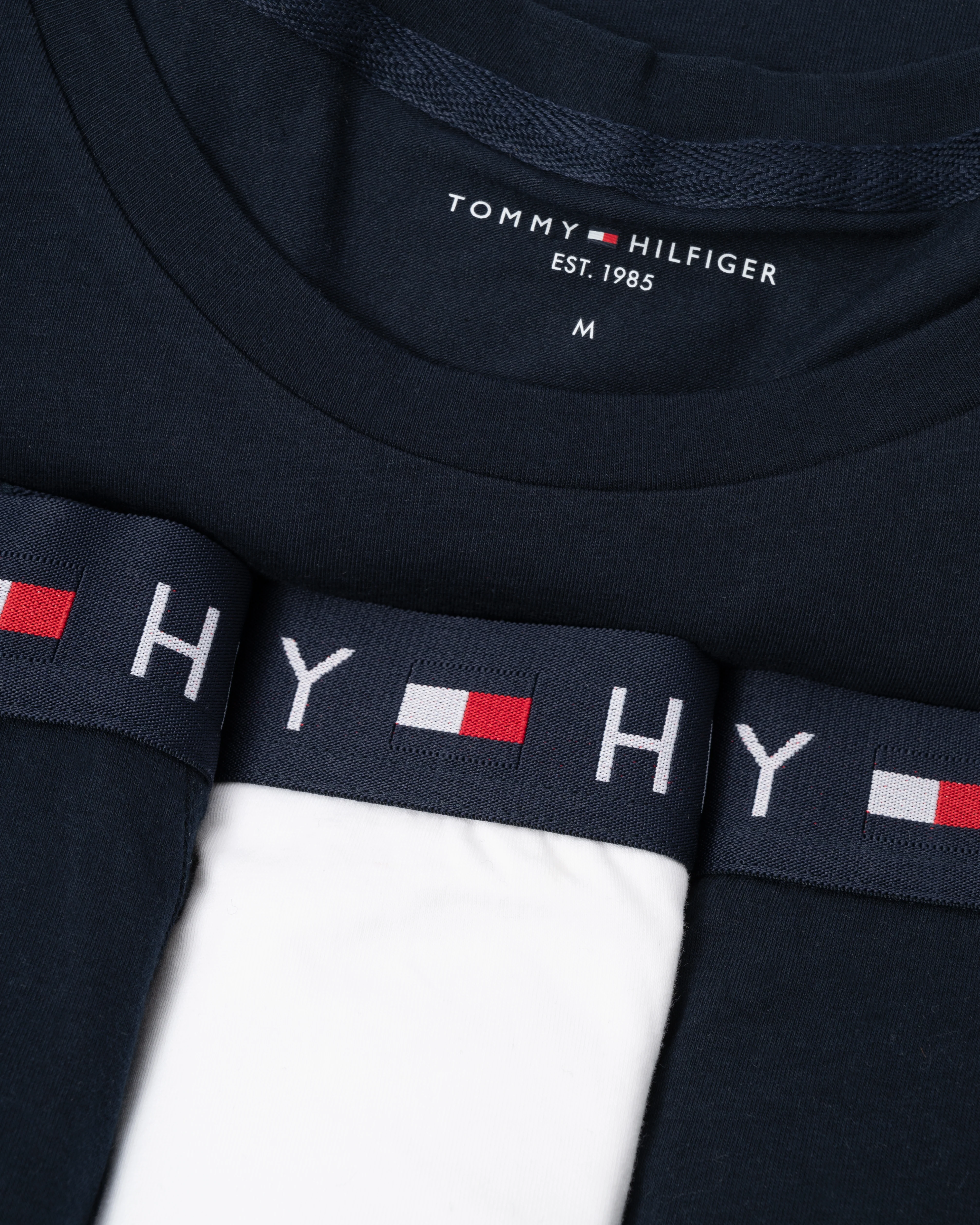 Tommy Hilfiger Mens Trunk & T-Shirt Gift Set - White/Desert Sky - Image 2