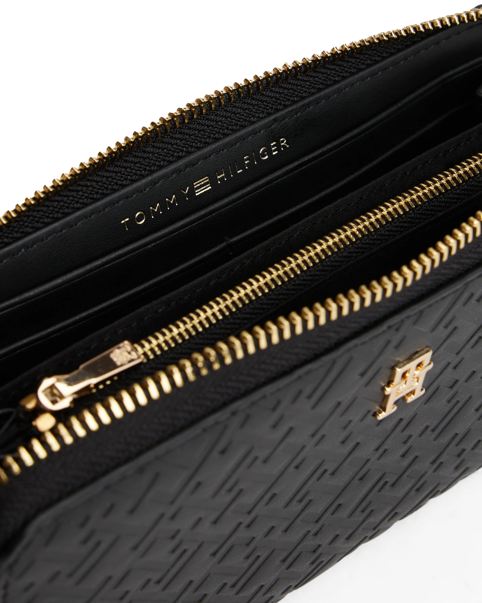 Tommy Hilfiger Mono Large Zip-Around Womens Wallet - Black - Image 3