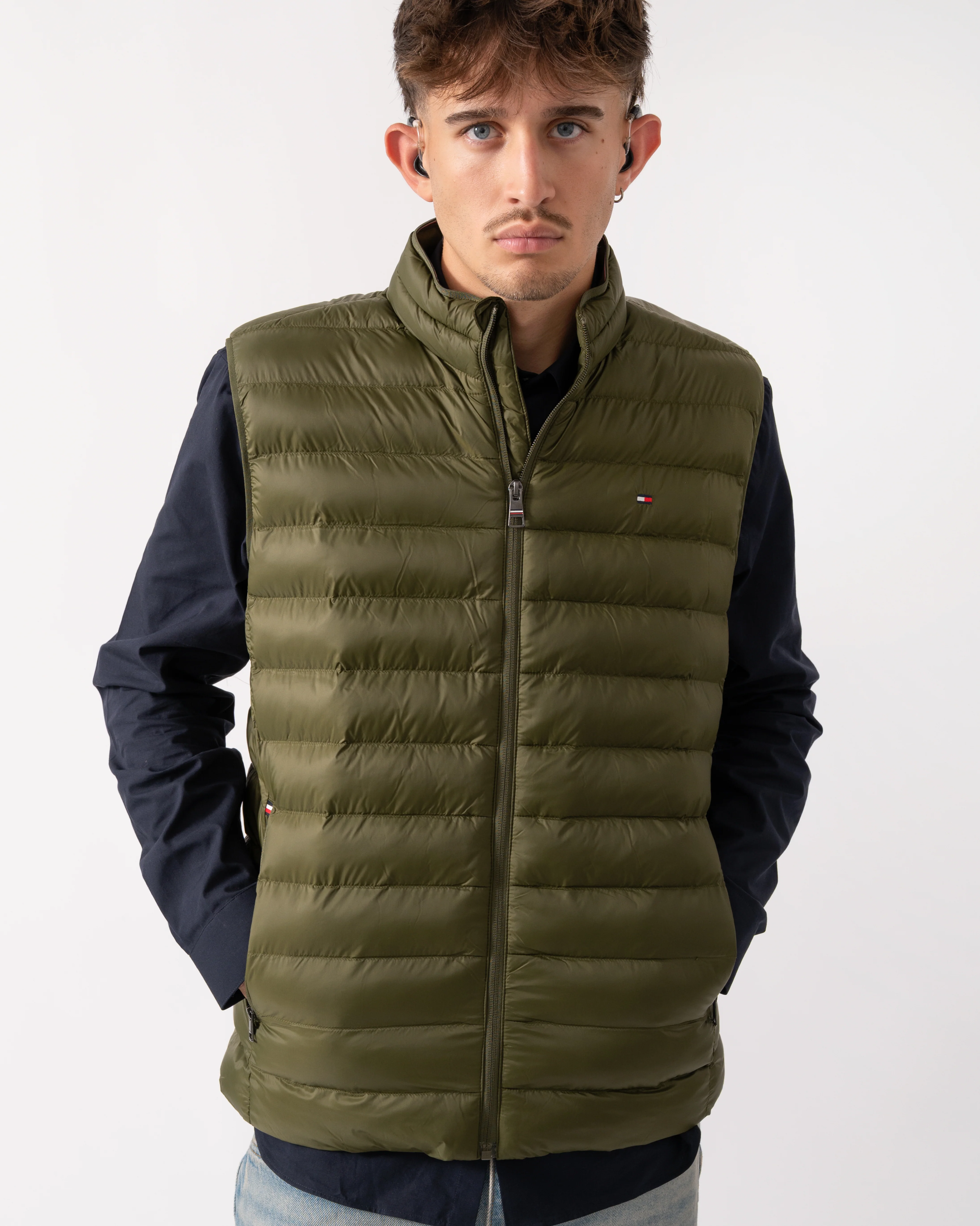 Tommy Hilfiger Packable Recycled Mens Quilted Gilet - Huntsman Green - Image 3