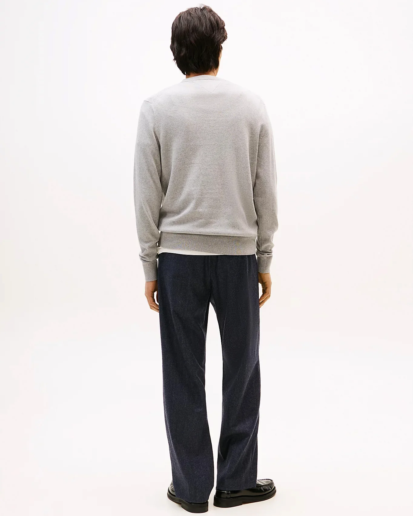 Tommy Hilfiger Pima Organic Cotton Mens Cashmere V-Neck Jumper - Light Grey Heather - Image 4