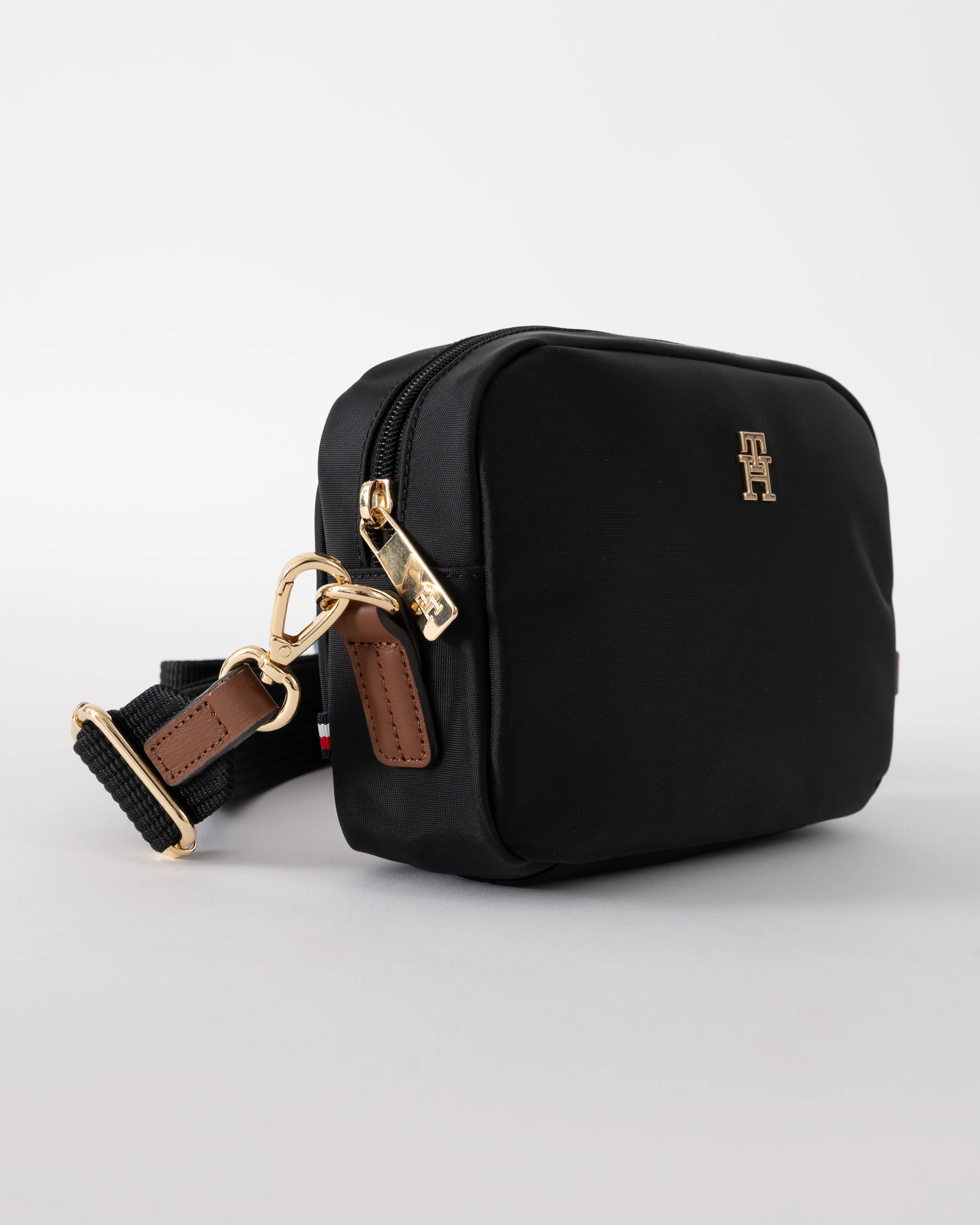 Tommy Hilfiger Popette Womens Camera Bag - Black - Image 2