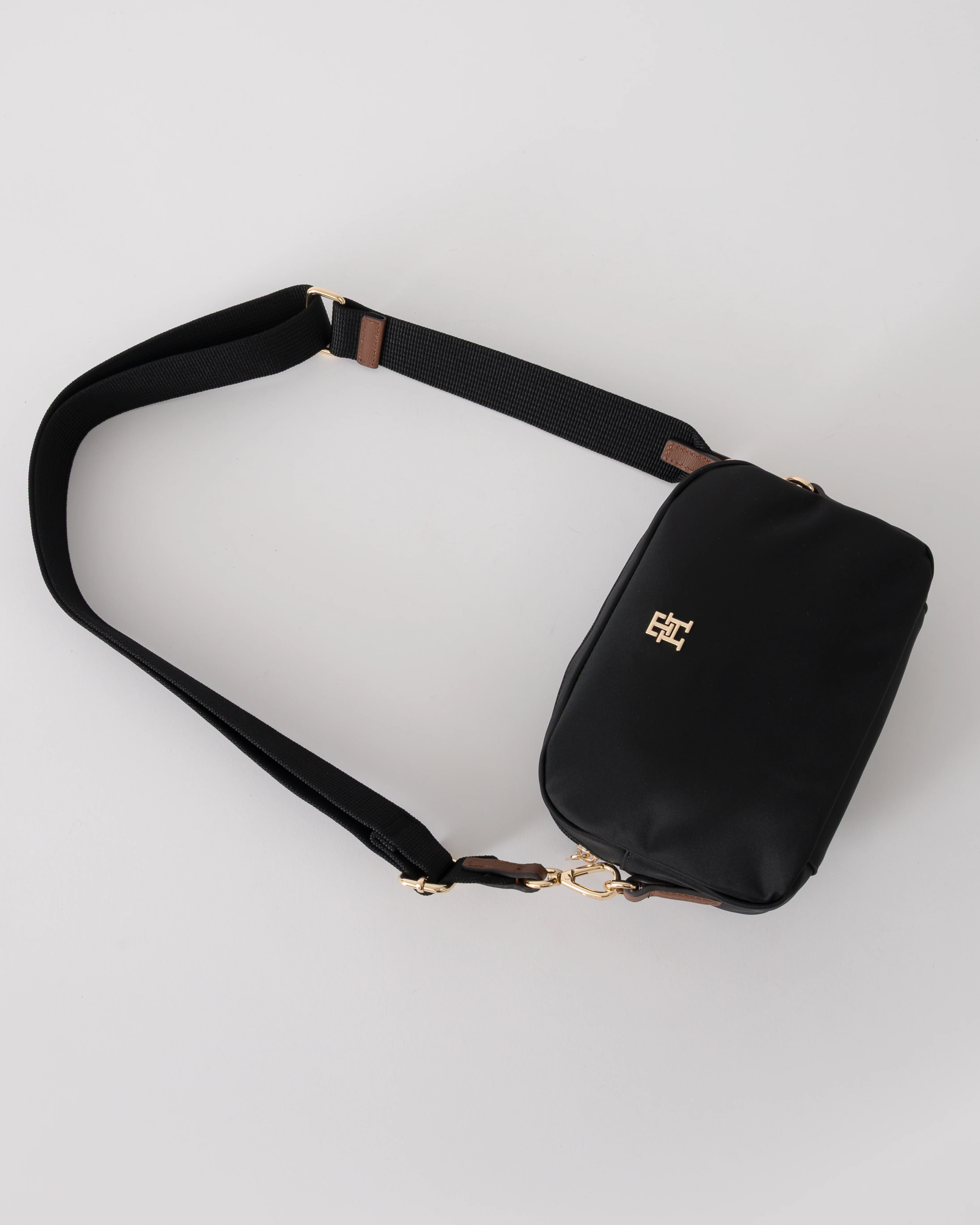 Tommy Hilfiger Popette Womens Camera Bag - Black - Image 4