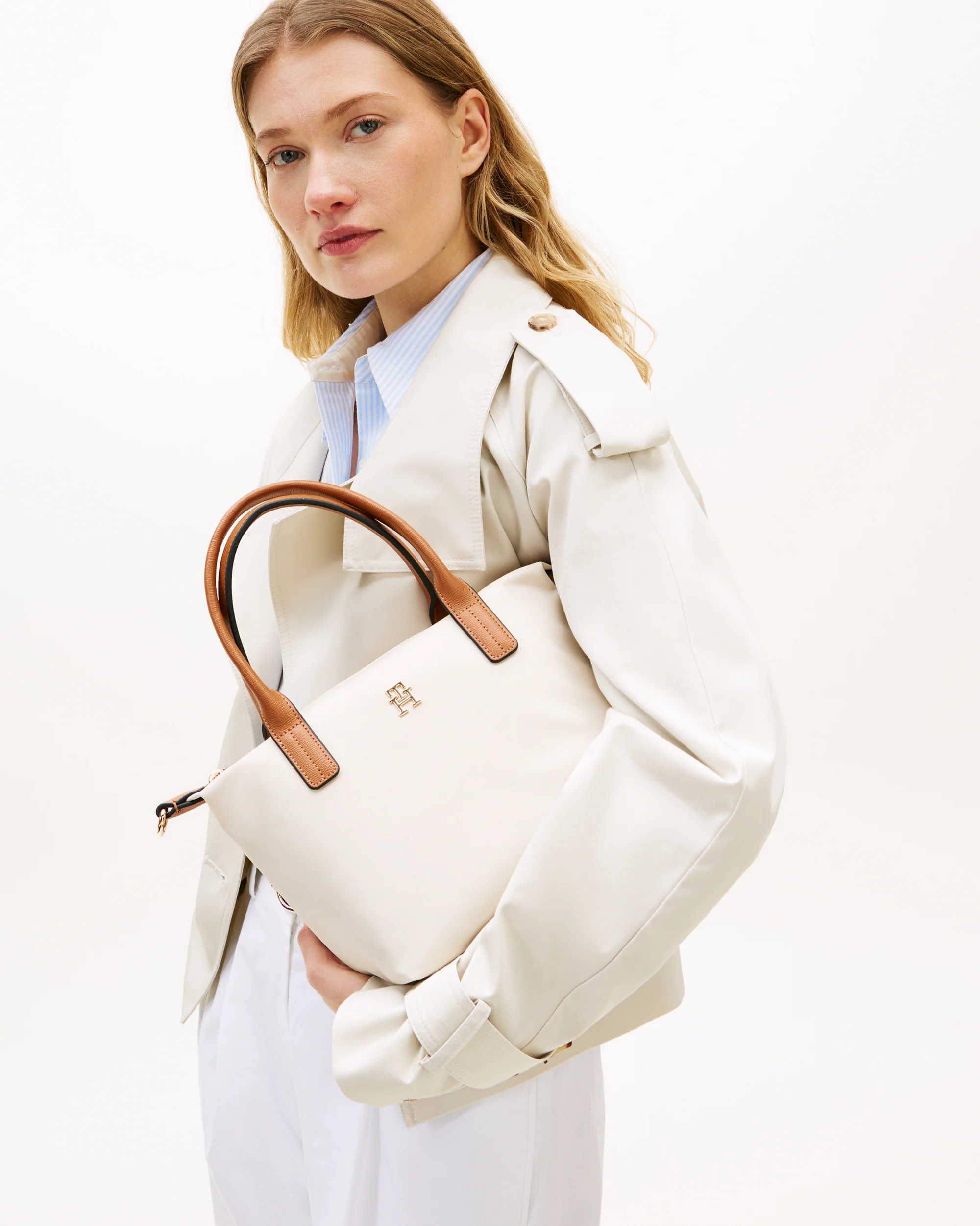 Tommy Hilfiger Popette Womens Mini Tote Bag - Soft Cream - Image 2