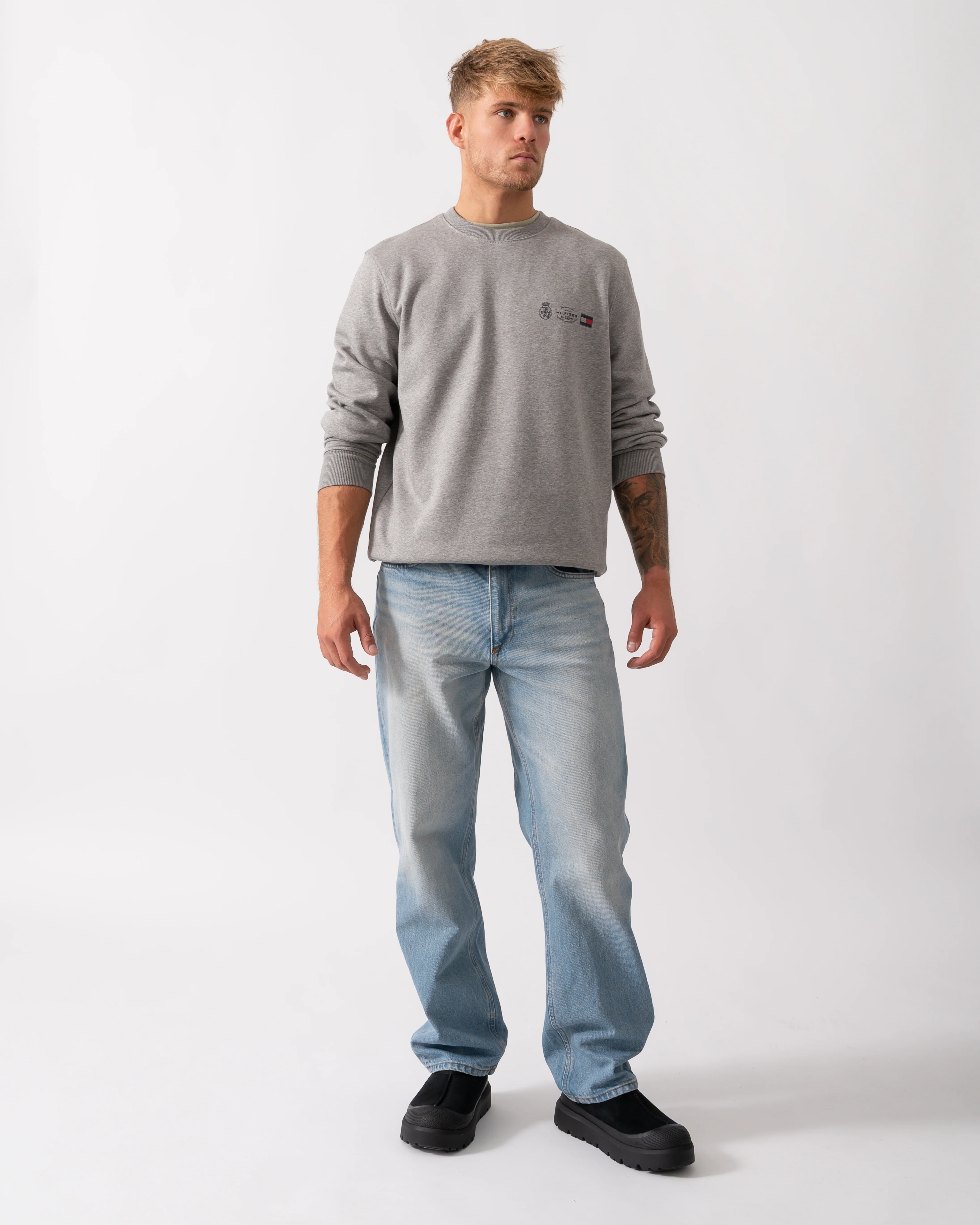 Tommy Hilfiger Small Crest Outline Mens Crew Sweatshirt - Medium Grey Heather - Image 3