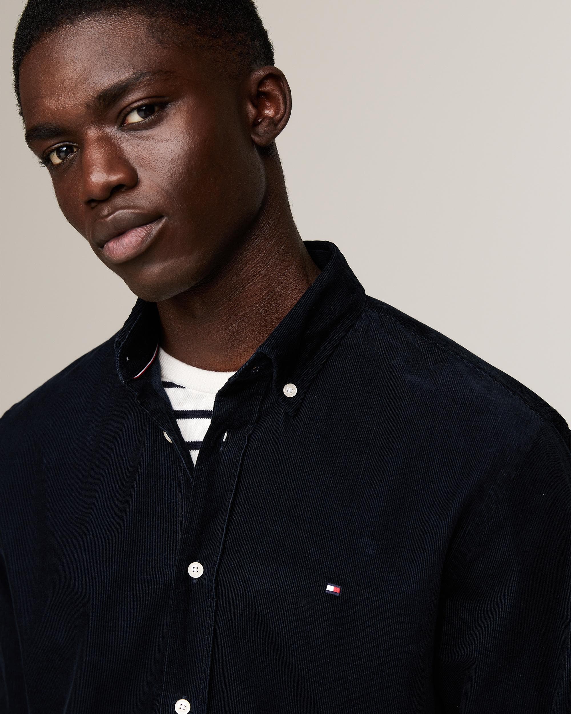 Tommy Hilfiger Solid Corduroy Mens Long Sleeve Shirt - Image 2