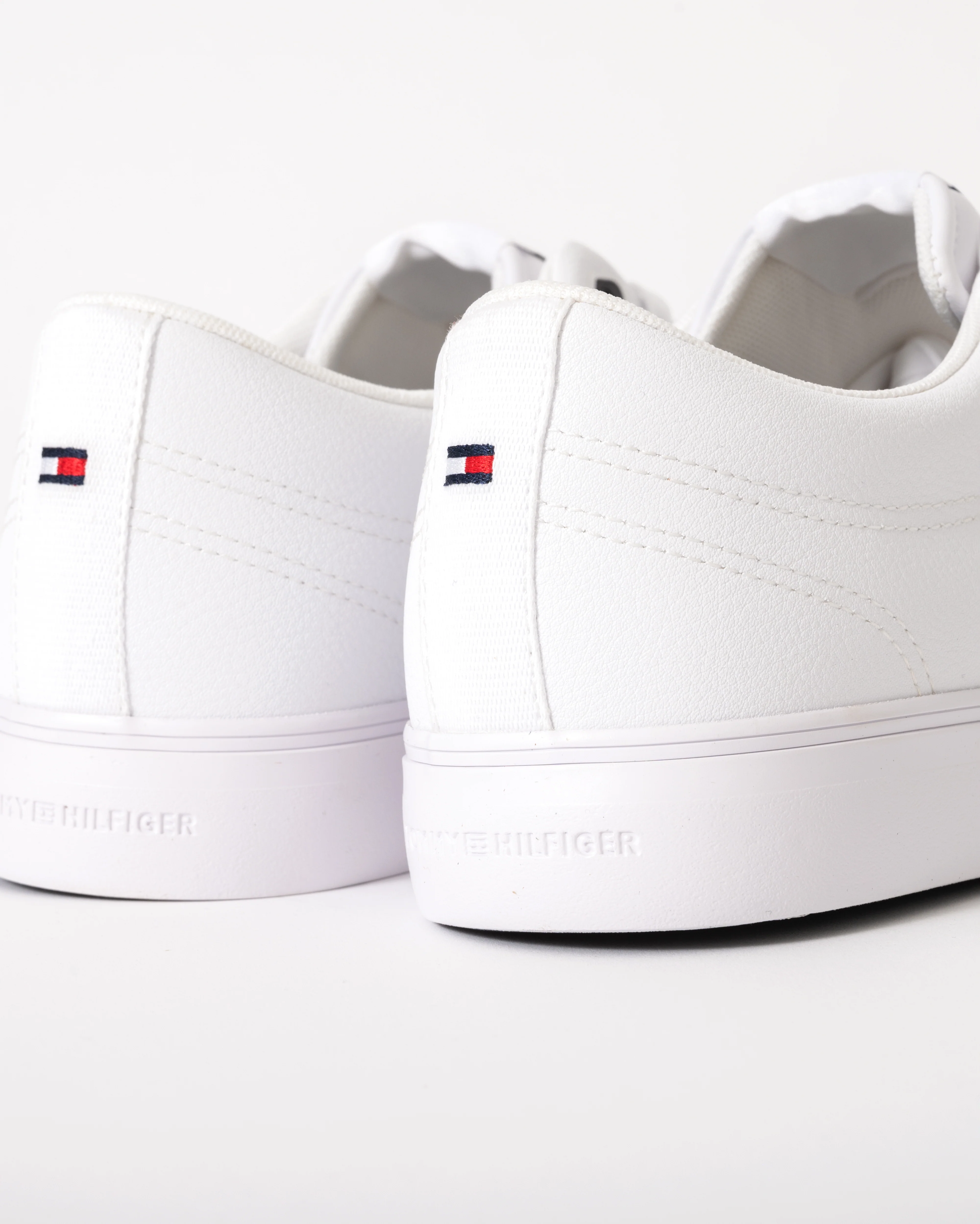 Tommy Hilfiger TH Core Low-Top Mens Vulcanised Leather Trainers - White - Image 2
