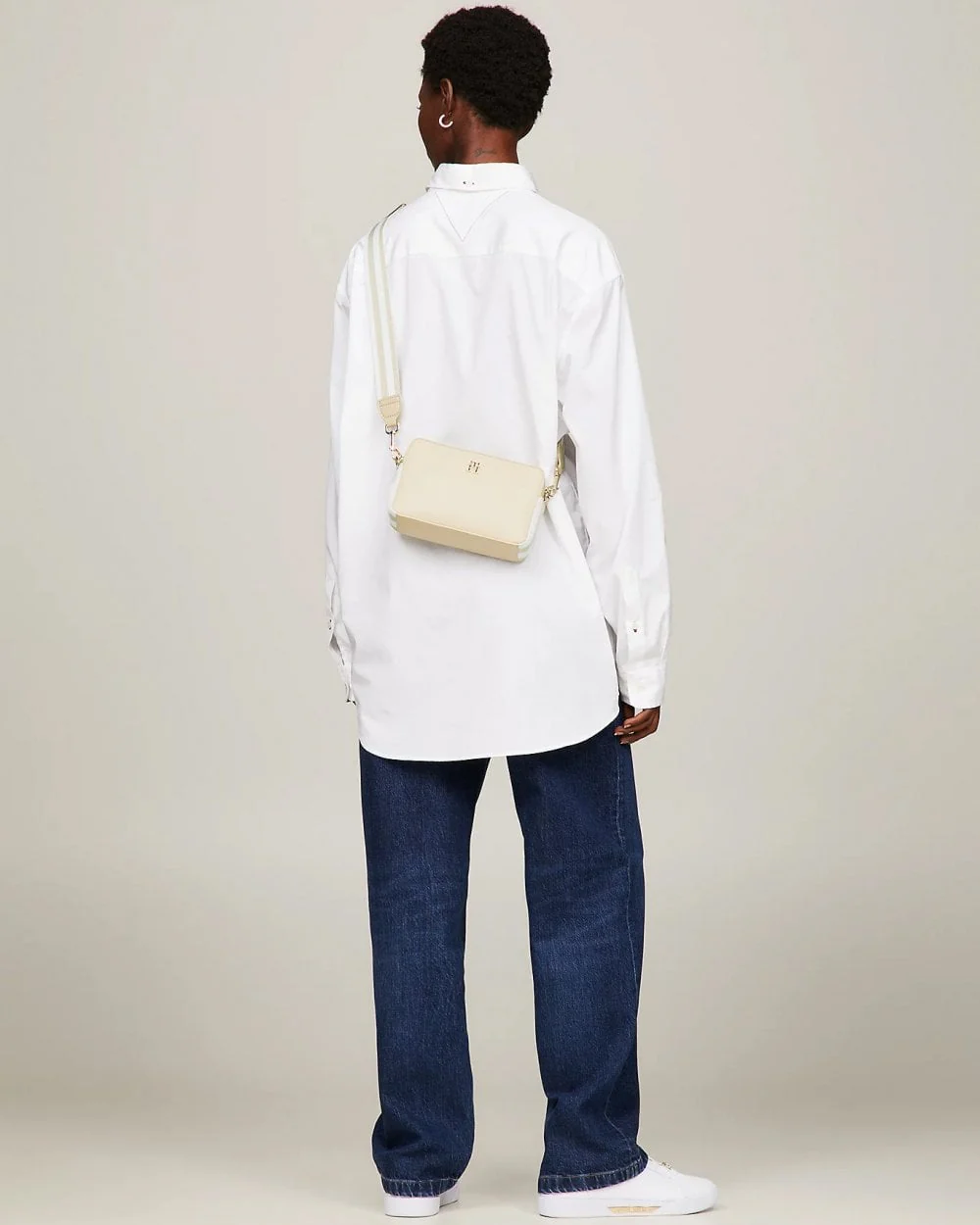 Tommy Hilfiger TH Essential Womens Camera Bag - Image 5