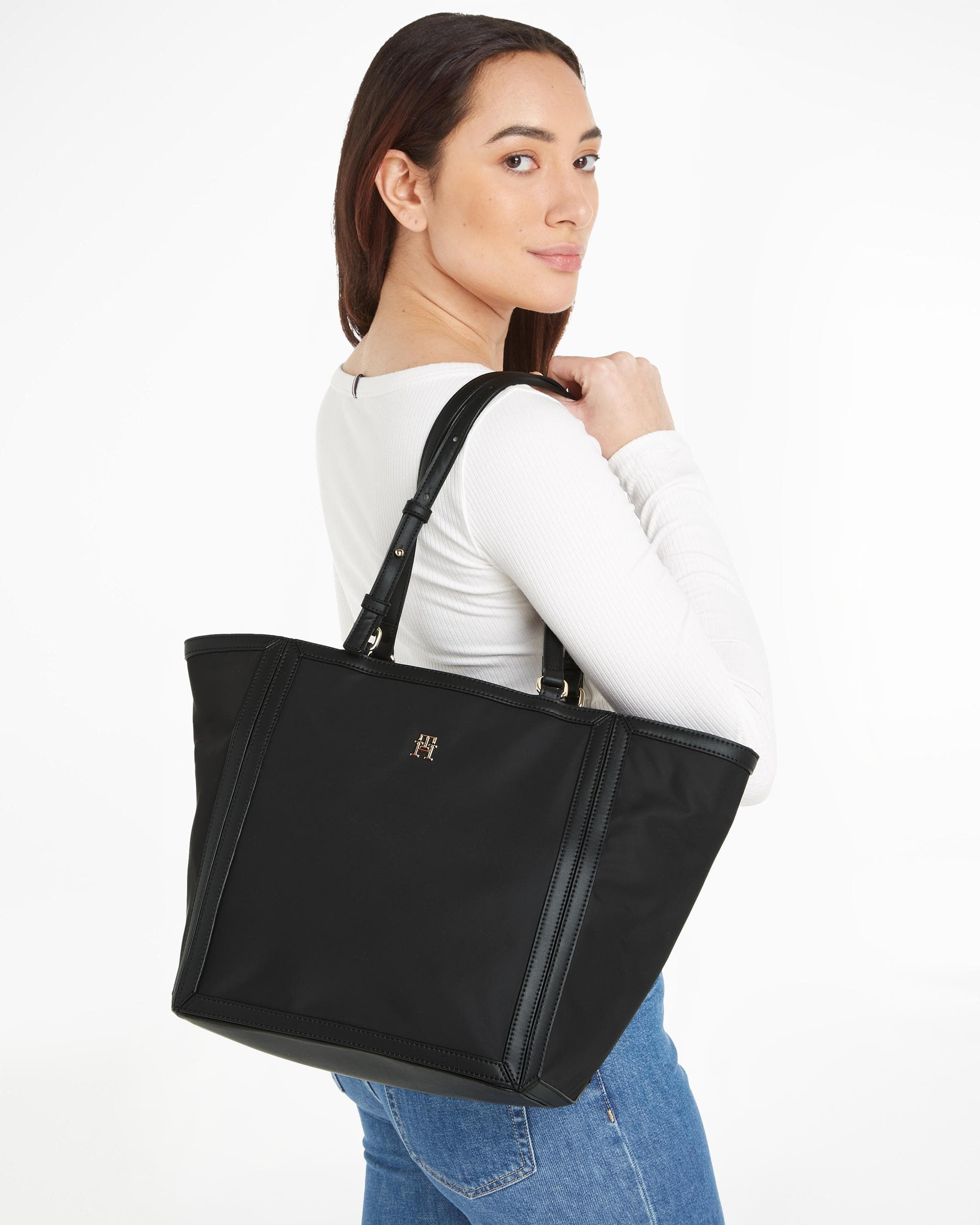 Tommy Hilfiger TH Essential Womens Smooth Tote Bag - Image 4