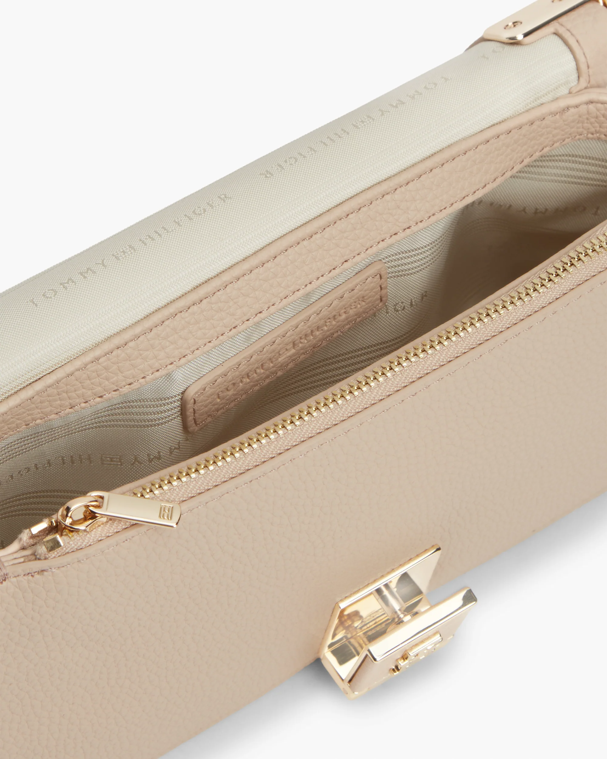 Tommy Hilfiger TH Her Womens Chain Crossover Bag - Misty Blush - Image 4