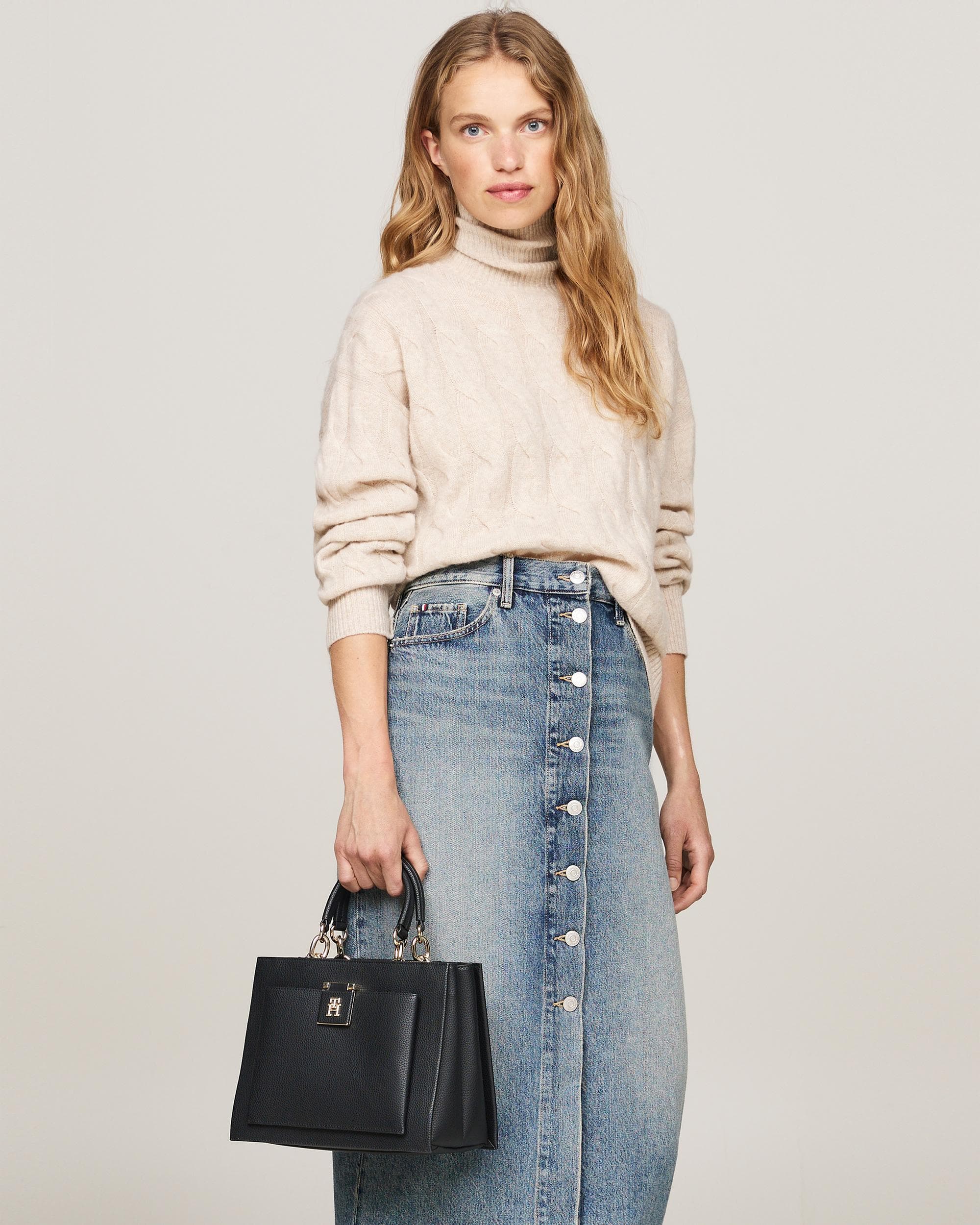 Tommy Hilfiger TH Heritage Womens Mini Tote Bag - Image 5