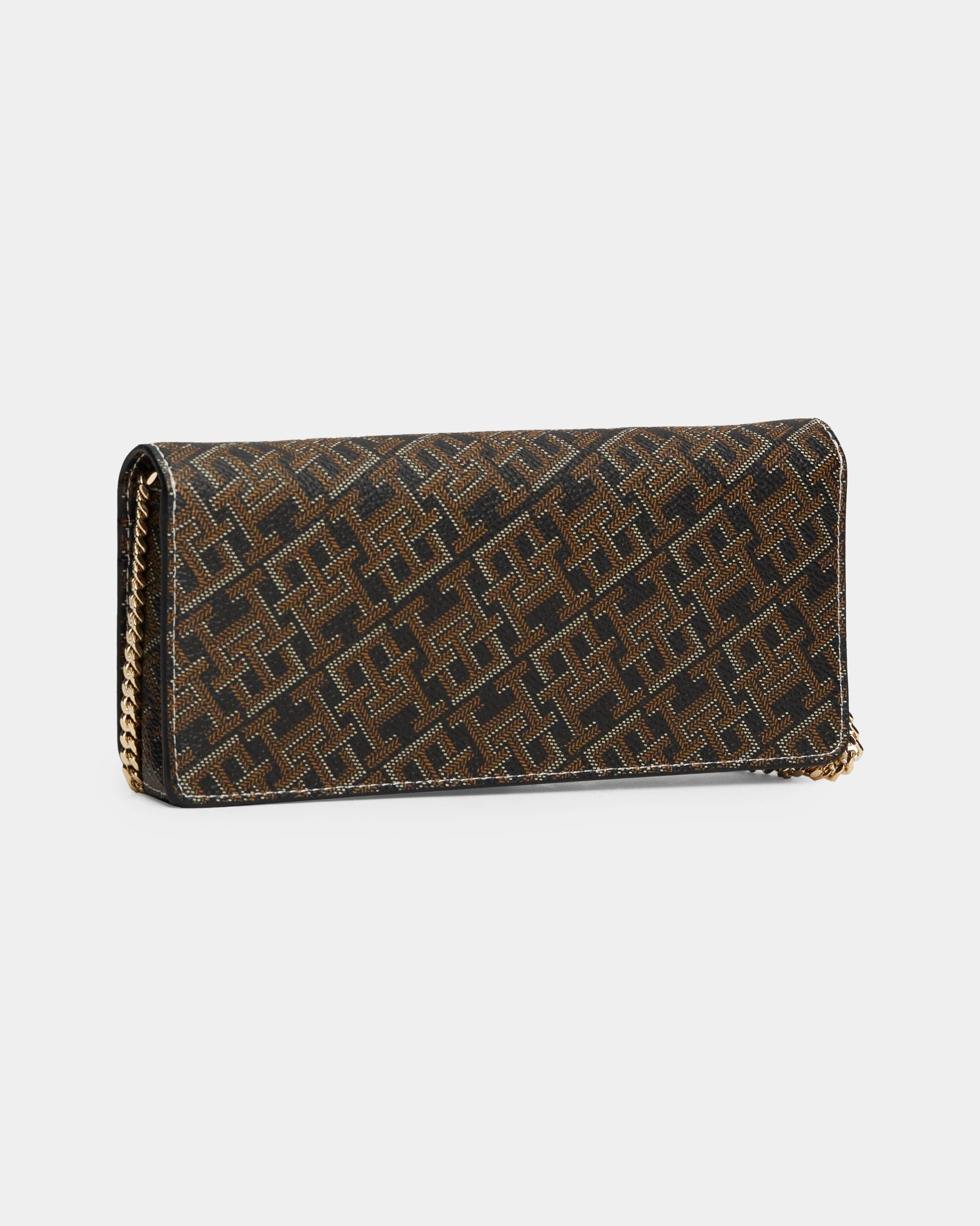 Tommy Hilfiger TH Monoplay Womens Large Flap Purse With Chain - Image 4