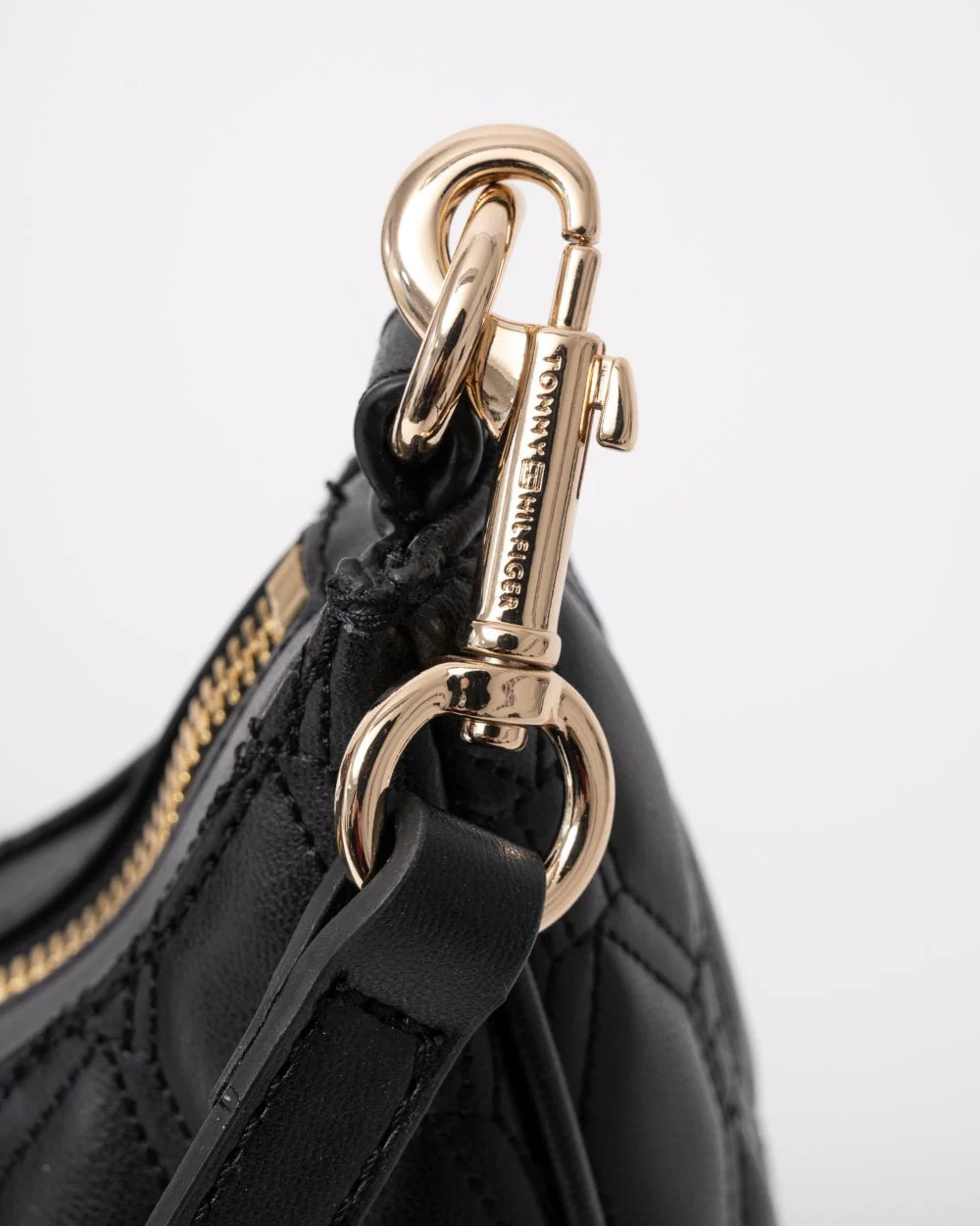 Tommy Hilfiger TH Refined Quilted Womens Crossover Bag - Image 6