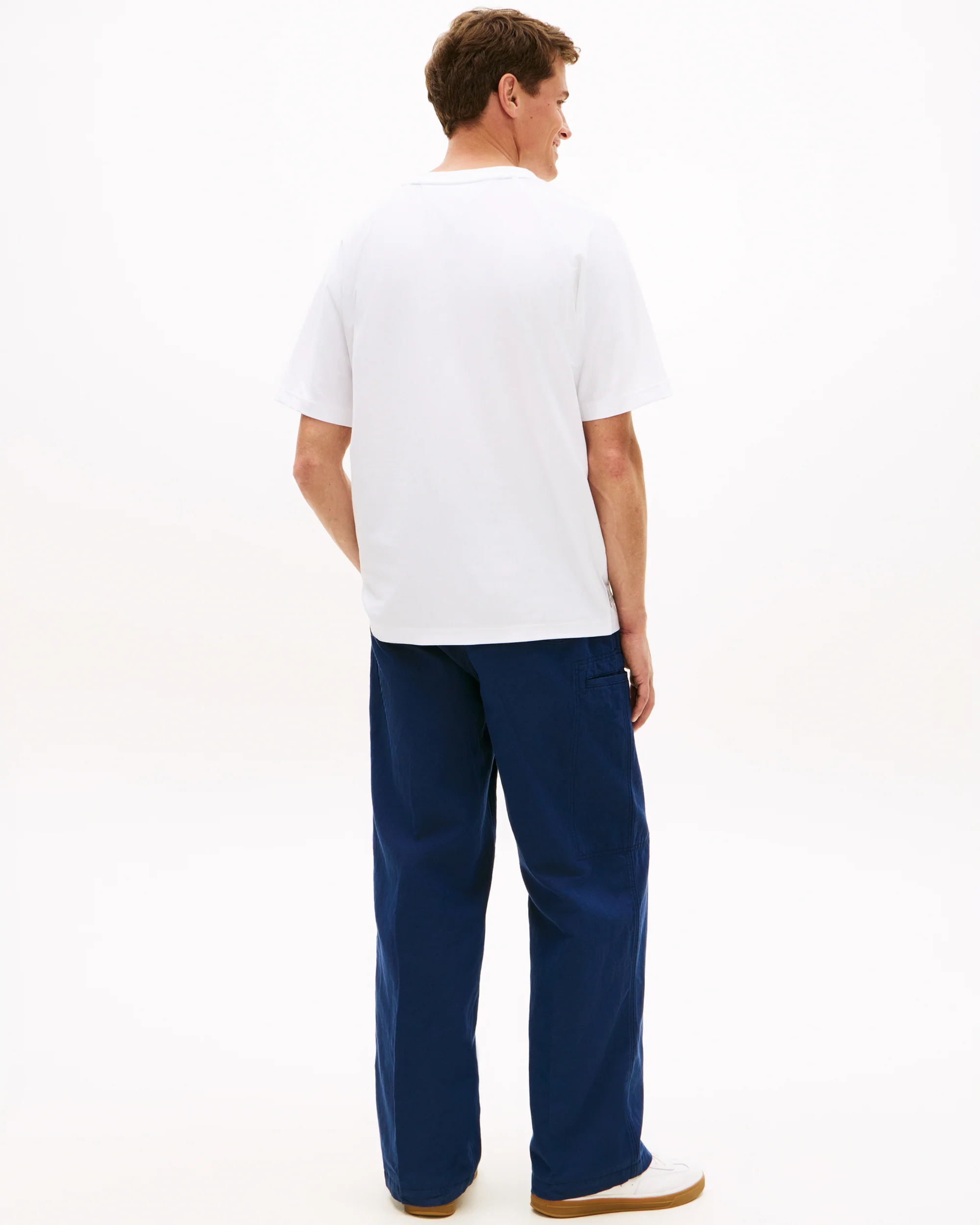Tommy Hilfiger Tommy Flag Elevated Mens T-Shirt - White - Image 4