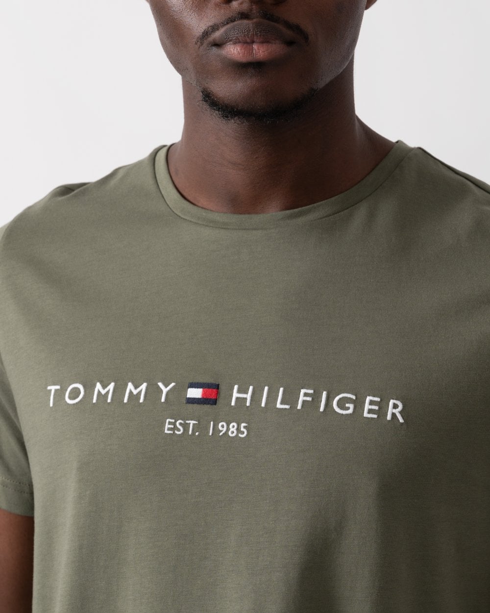 Tommy Hilfiger Tommy Logo Basic Mens T-Shirt - Battle Green - Image 2