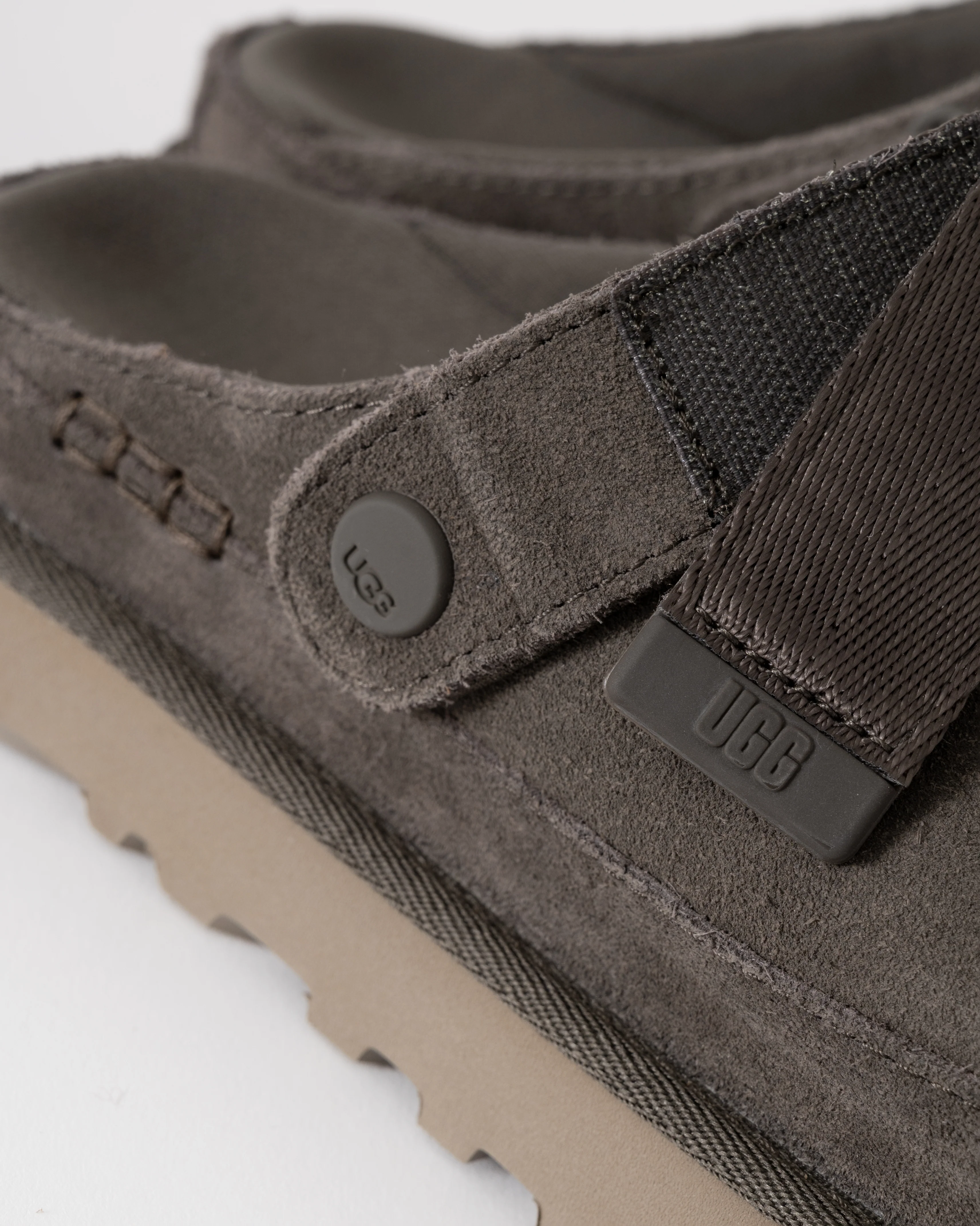 UGG Goldenstar Womens Clog - Dense Smoke - Image 6