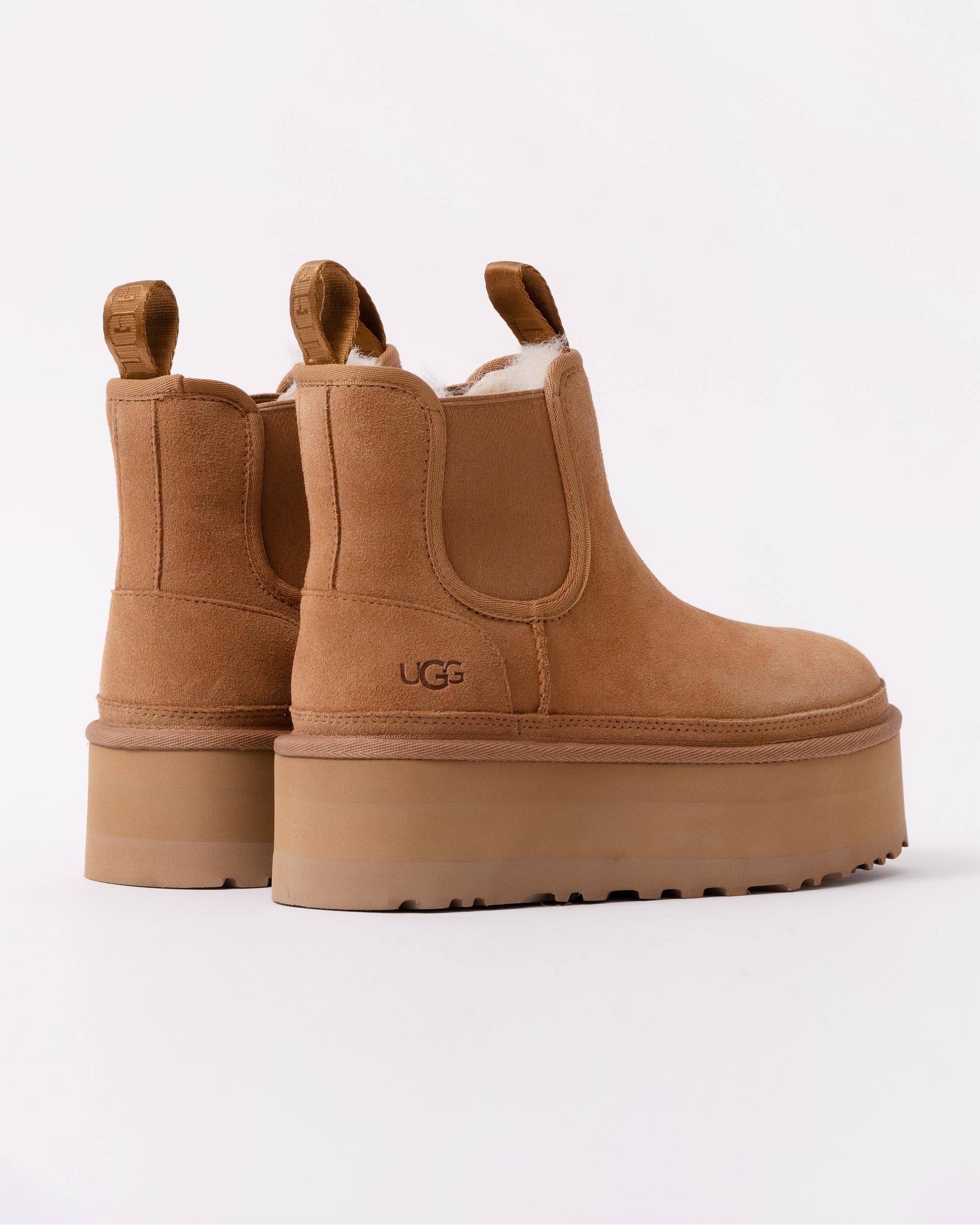 UGG Neumel Womens Platform Chelsea Boot - Image 3