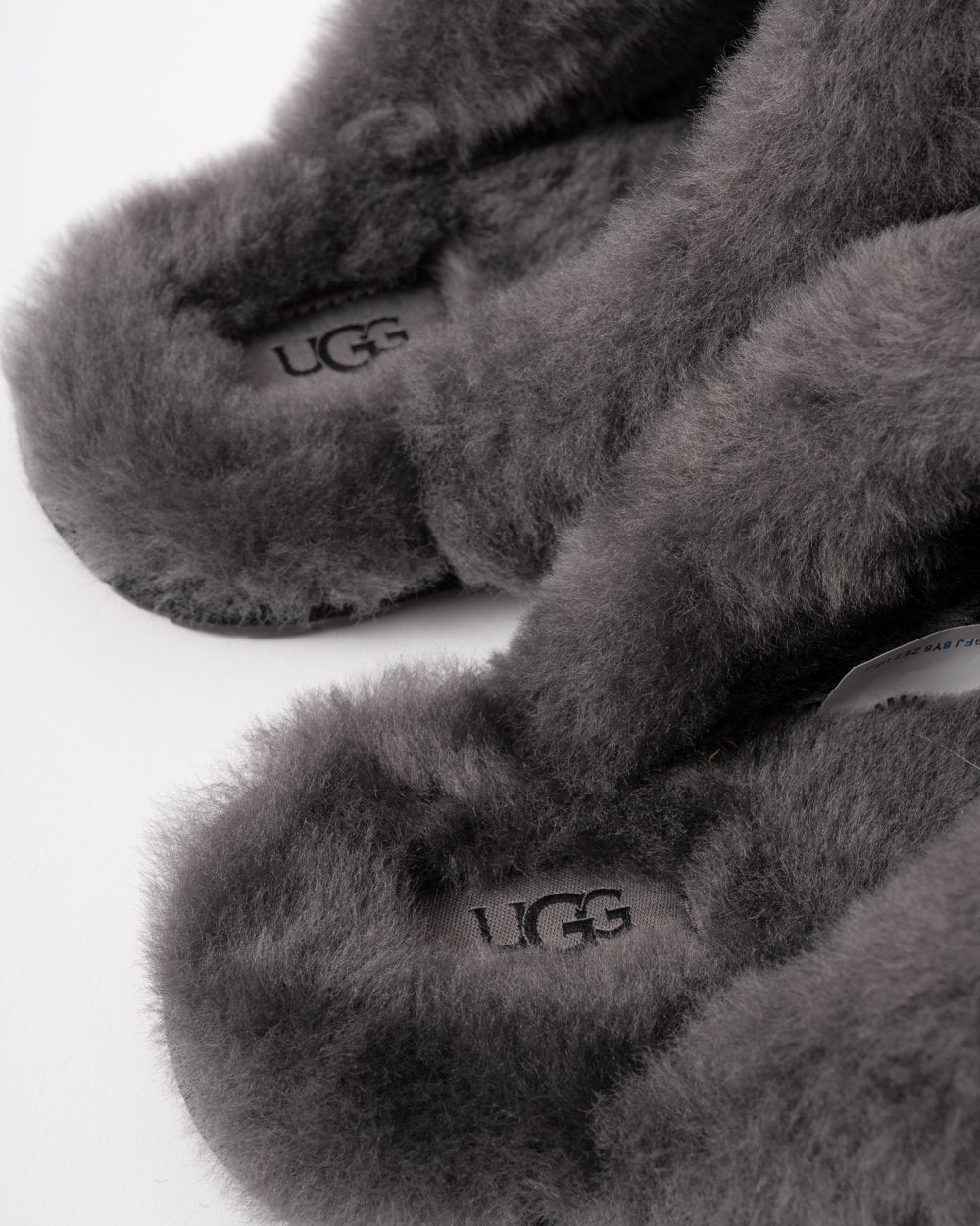 UGG Scuffette II Womens Slipper - Black/Grey - Image 4