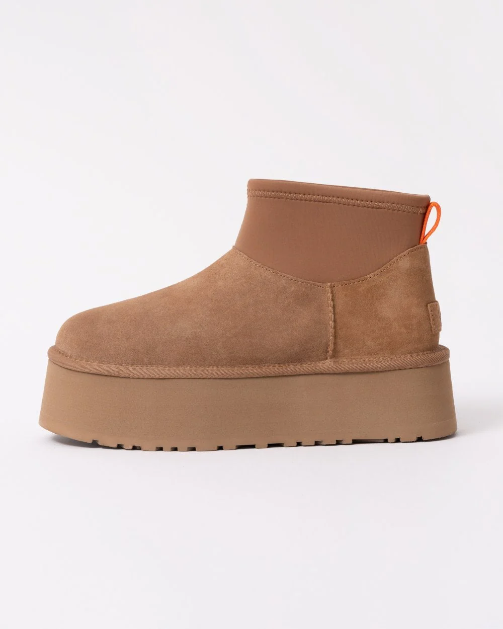 UGG Womens Classic Mini Dipper Platform Boots - Chestnut - Image 2