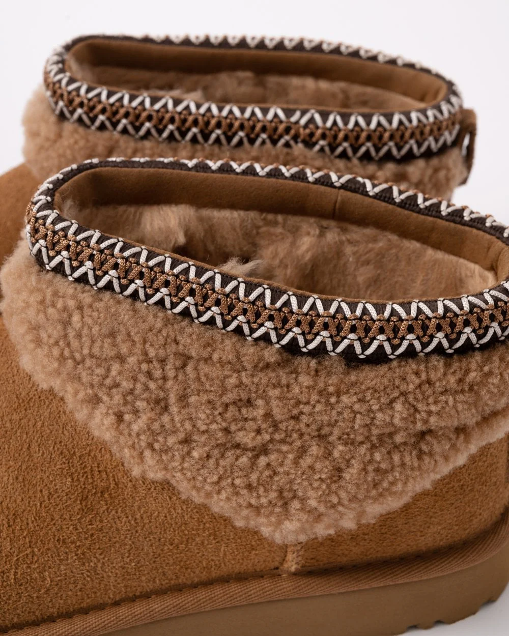 UGG Womens Classic Ultra Mini Maxi Curly Boots - Chestnut - Image 2